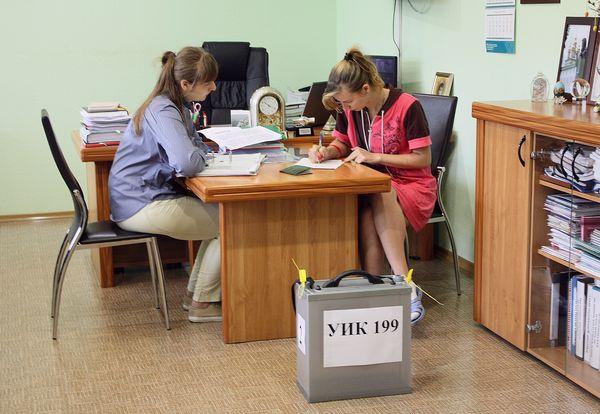 В Красноярской межрайонной клинической больнице №4 проголосовало более 50 человек