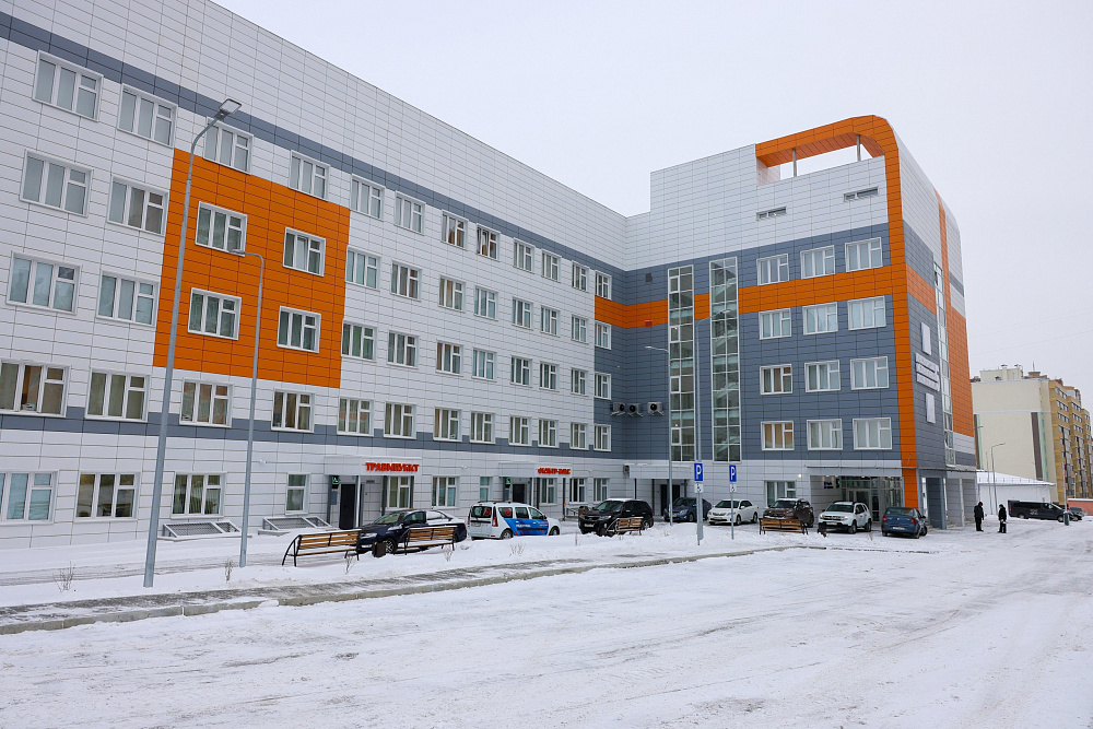 В микрорайоне Покровский построили одну из самых больших поликлиник за Уралом